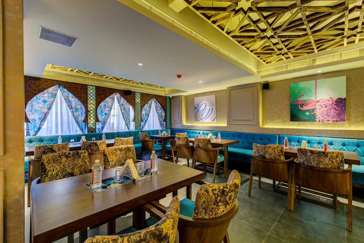 Mumbai House Hotel Juhu Экстерьер фото